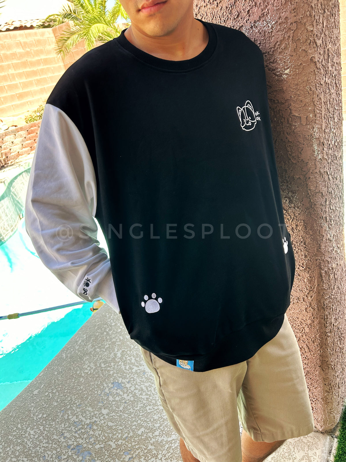 OK-PAWCKET CREWNECK
