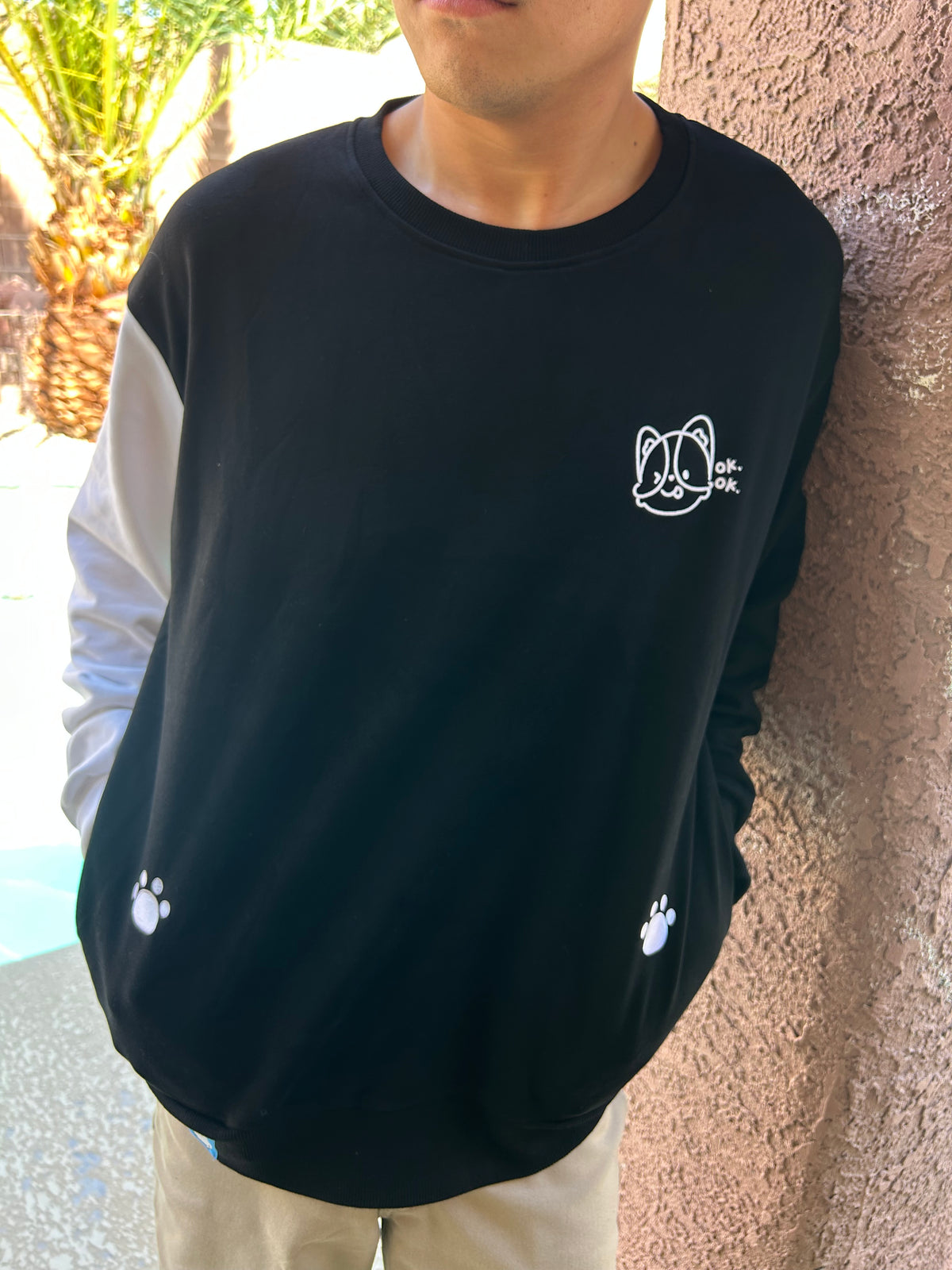 OK-PAWCKET CREWNECK