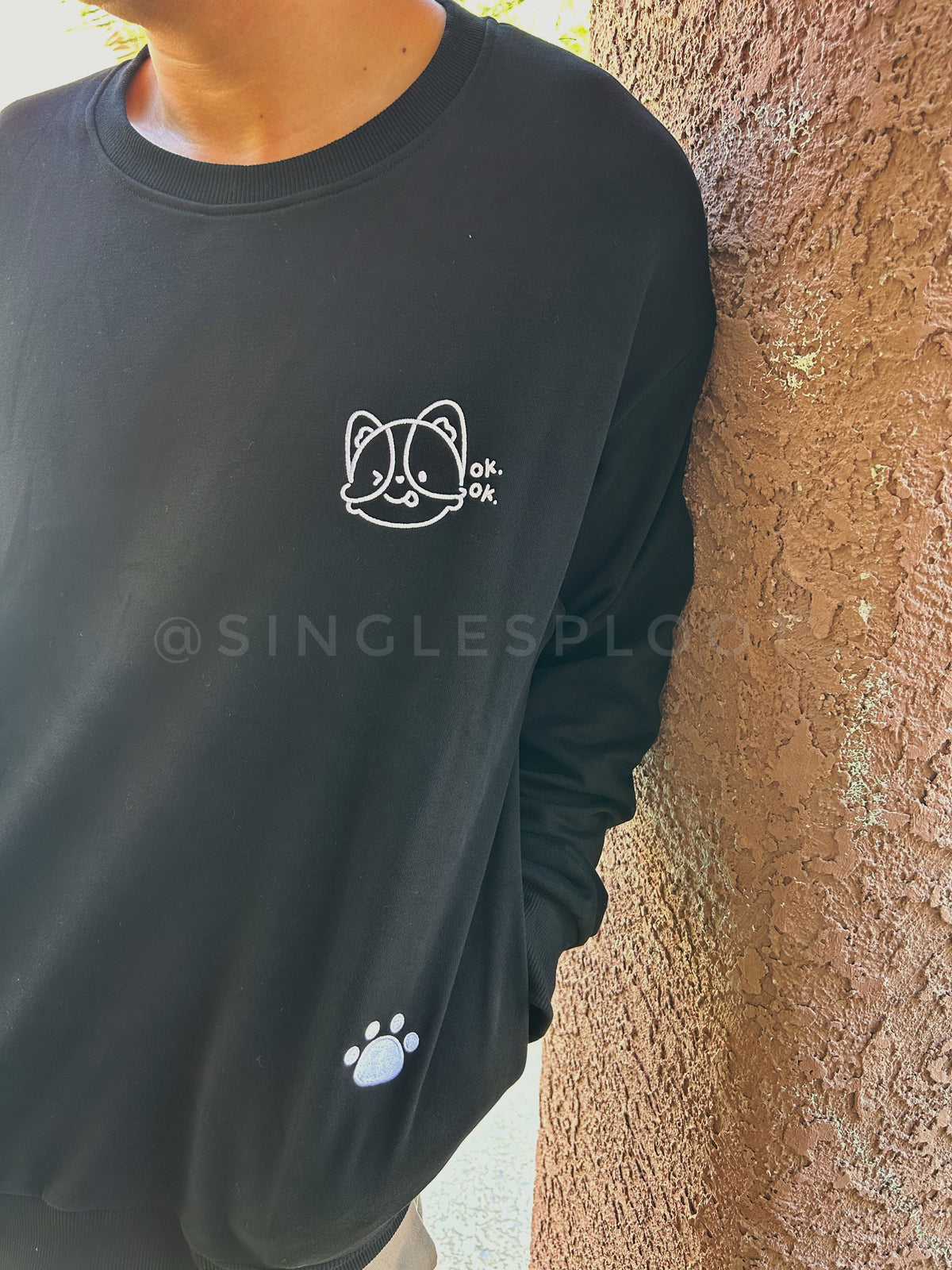 OK-PAWCKET CREWNECK