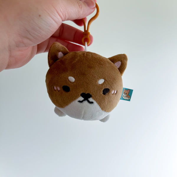 round-dawg-plushie-04_600x600.